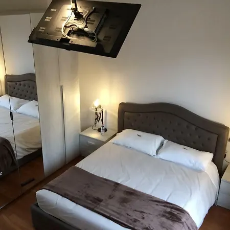 Bed and Breakfast & Garden